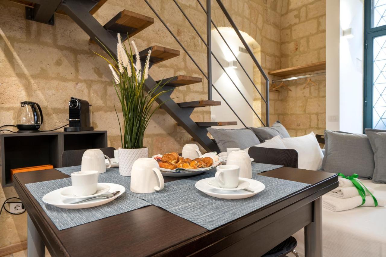 Stazione & Politecnico Stylish Apt With Netflix Bari Exteriör bild