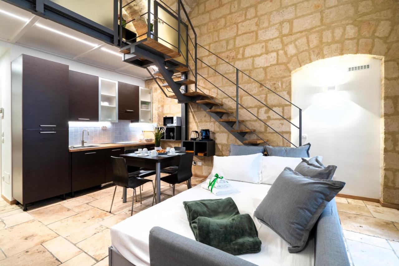 Stazione & Politecnico Stylish Apt With Netflix Bari Exteriör bild