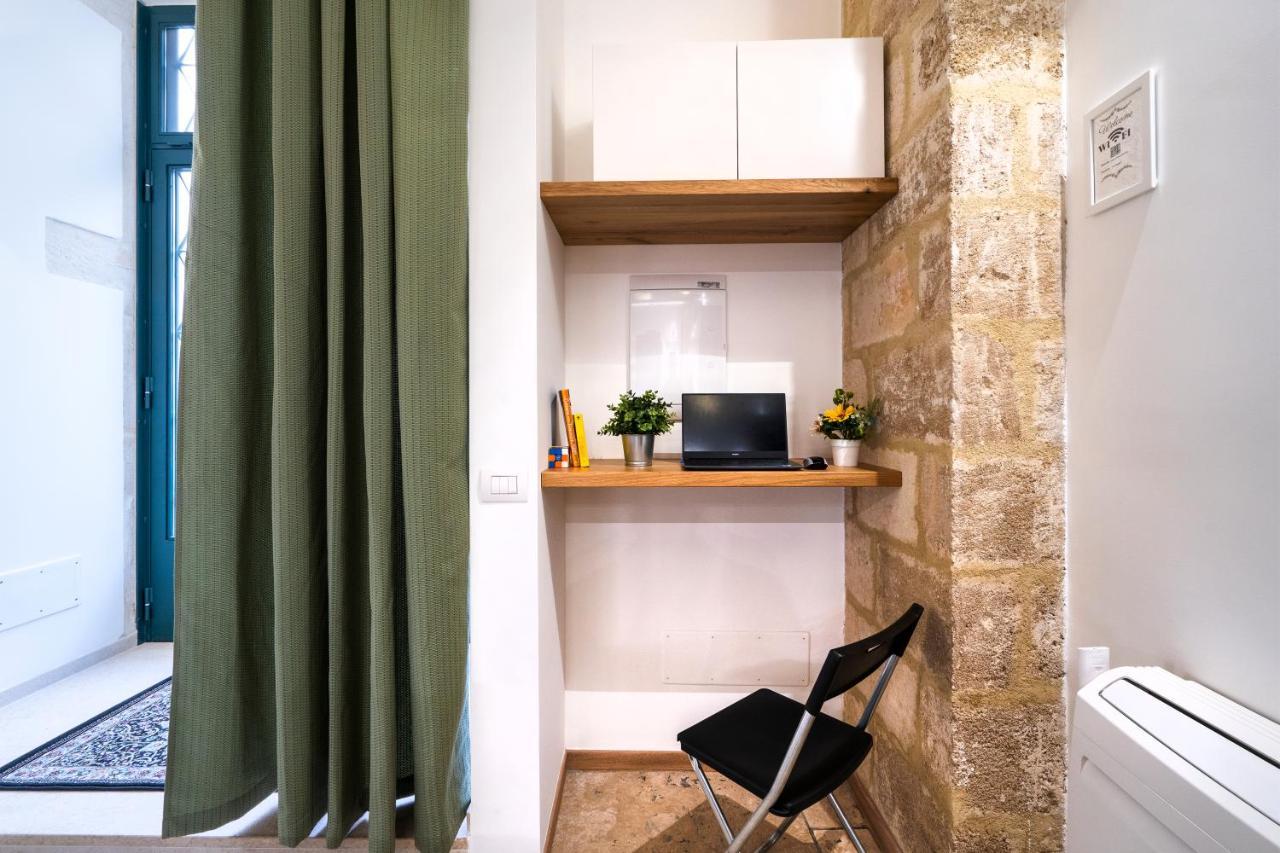 Stazione & Politecnico Stylish Apt With Netflix Bari Exteriör bild